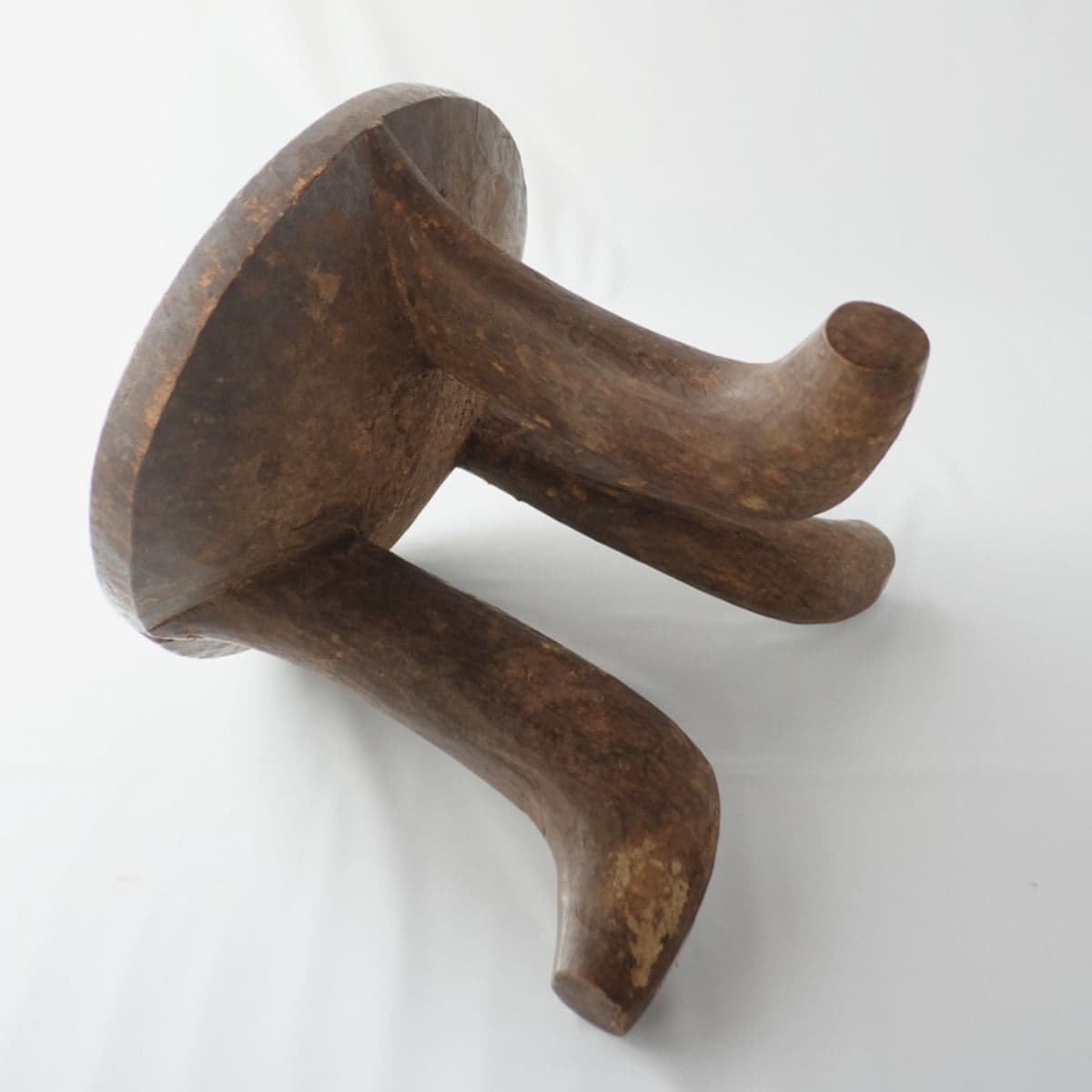 ジンマスツール