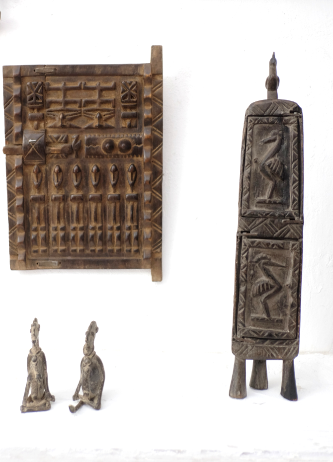 ドゴン族　ドアロック