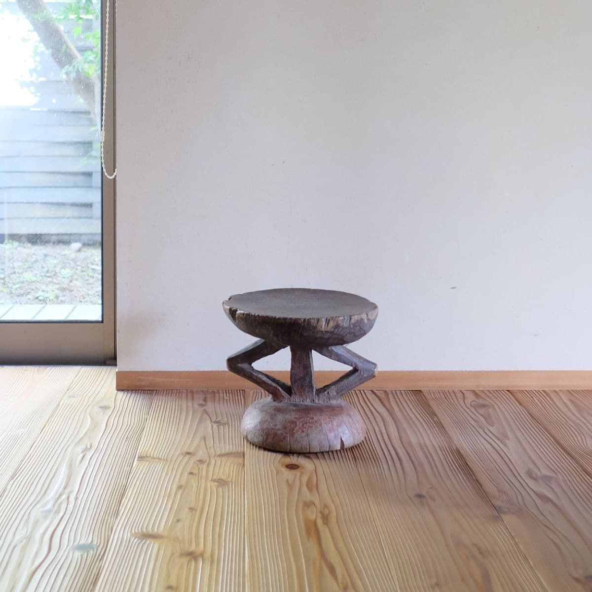 tongastool